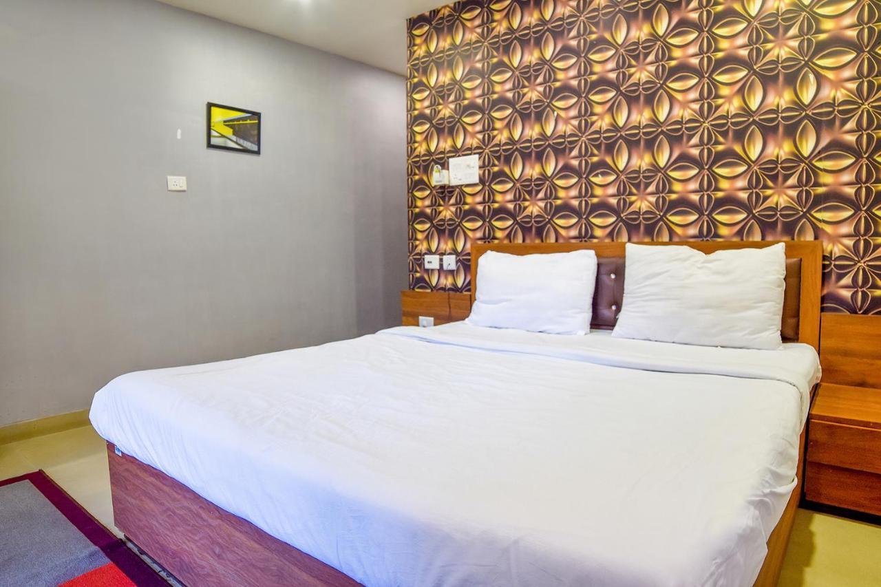 Fabhotel Ir Luxaria Guwahati Luaran gambar